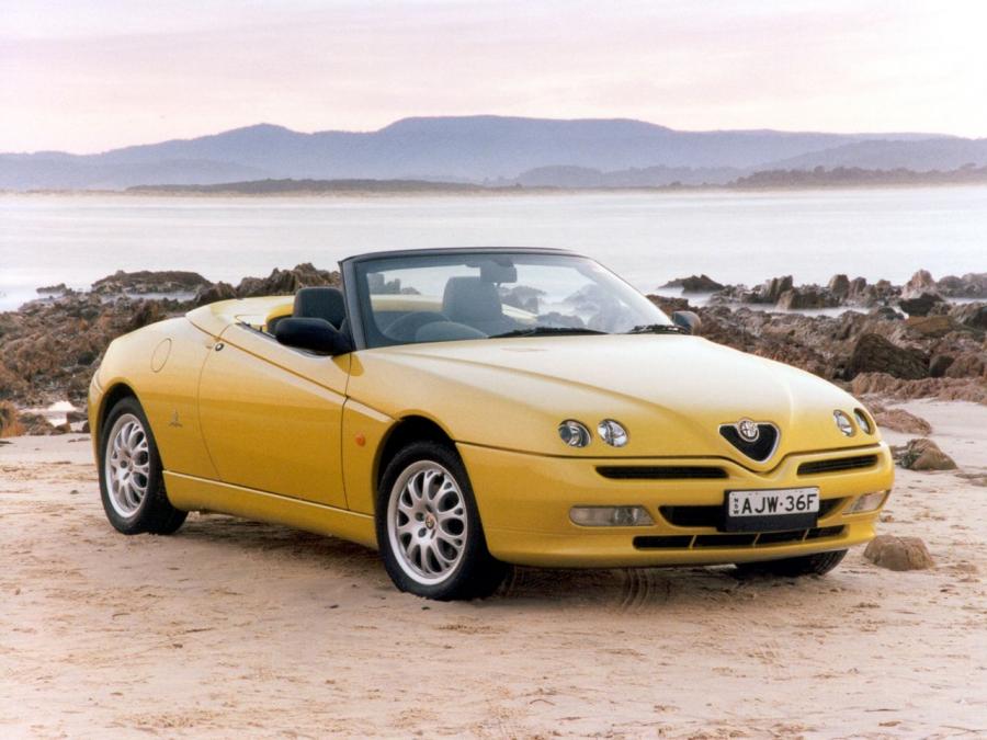  Alfa Romeo Spider (916S) 1999 года  (AU) (фото 1 из 14)